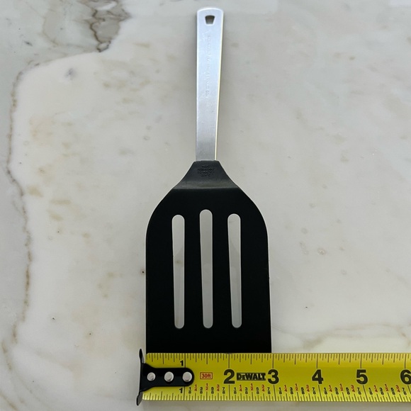 AMCO HOUSEWORKS STAINLESS SPATULA - Picture 14 of 17